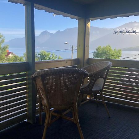 Segla Guesthouse - With View Of Fjord Fjordgard ภายนอก รูปภาพ