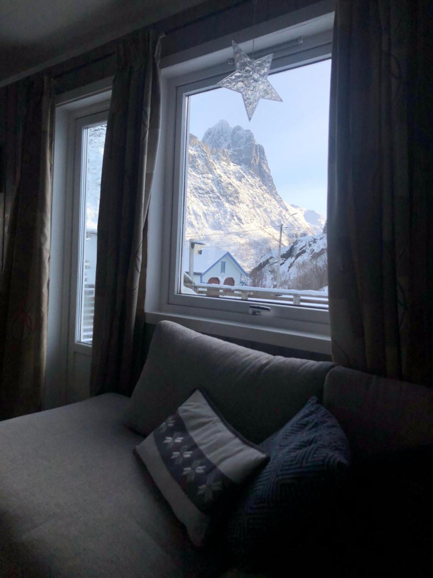 Segla Guesthouse - With View Of Fjord Fjordgard ภายนอก รูปภาพ